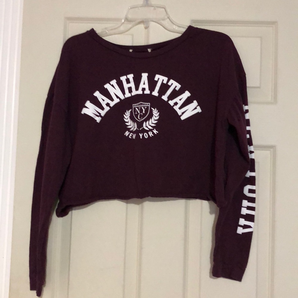 cropped graphic long sleeve t-shirt